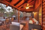 Blue Lake Cabin - Deck w/ Outdoor Seating